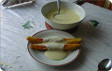 Kartoffelnudeln mit Vanillesauce